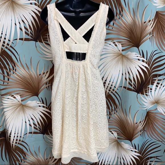 🔴 2/$25 S|A|L|E Cynthia Steffe Floral Lace Dress - Picture 5 of 8